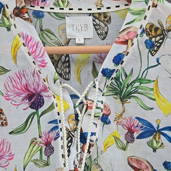 Tryb 212 By Anthropologie Flora & Fauna Blouse - Picture 6 of 8